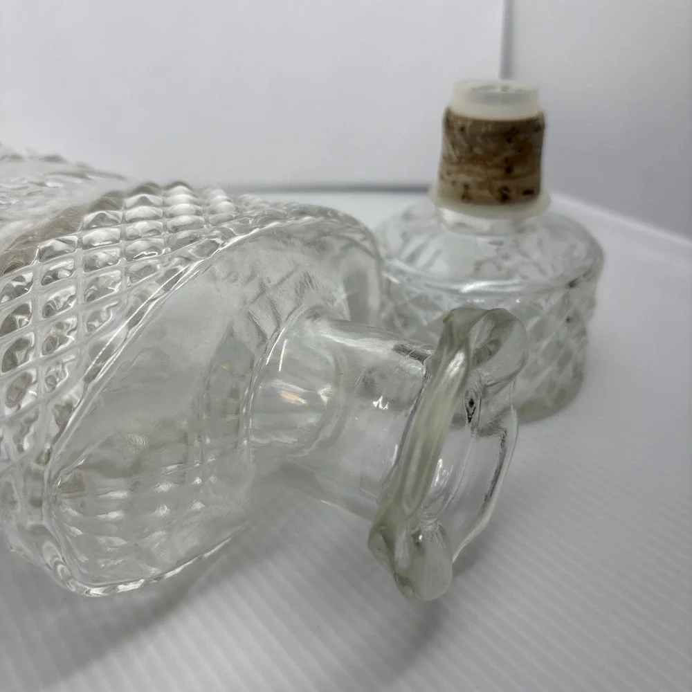 Vintage Anchor Hocking Bourbon Decanter Glass Diamond Cut 1969 Barware Accessory